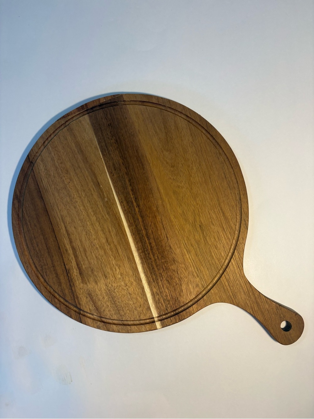 NEW Round Acacia Wood Cutting Charcuterie Pizza Board with Handle Entertaining